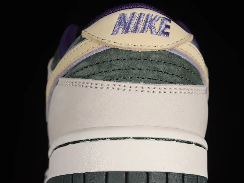 All Categories Nk SB Dunk Series Nk SB Dunk Low Low-top sneakers Otomo Katsuhiro x Nk SB Dunk Low "Steamboy OST" Otomo Katsuhiro co-branded SB low-top sports and leisure sneakers LF0039-019